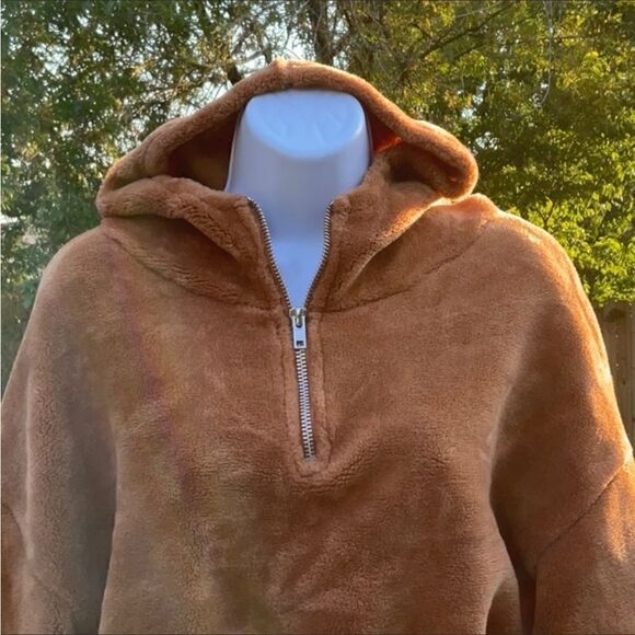 Take 50% OFF- BDG Zip-Up Hoodie Brown Solid, Size-XS - Picture 3 of 7